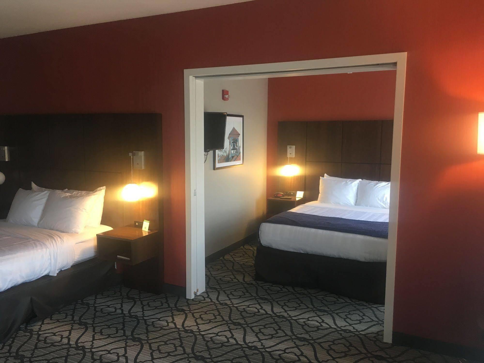 Western Motel 3*